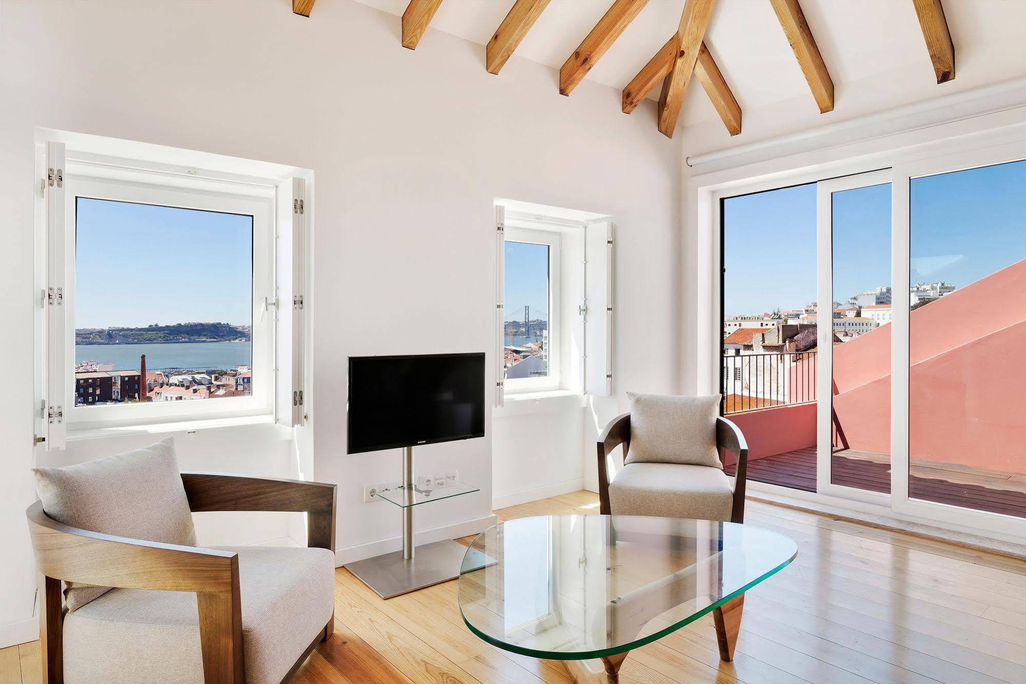 Hello Lisbon Sao Bento Boutique Apartments Екстер'єр фото