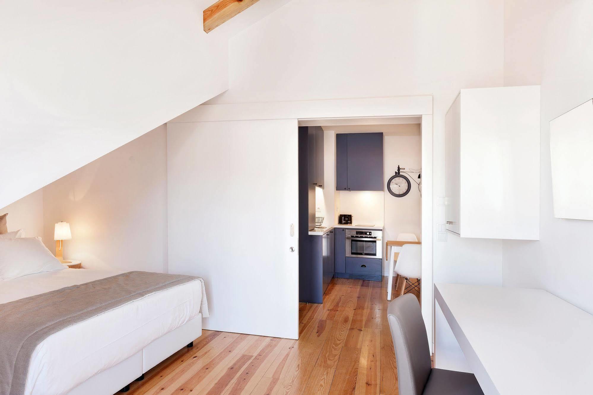Hello Lisbon Sao Bento Boutique Apartments Екстер'єр фото