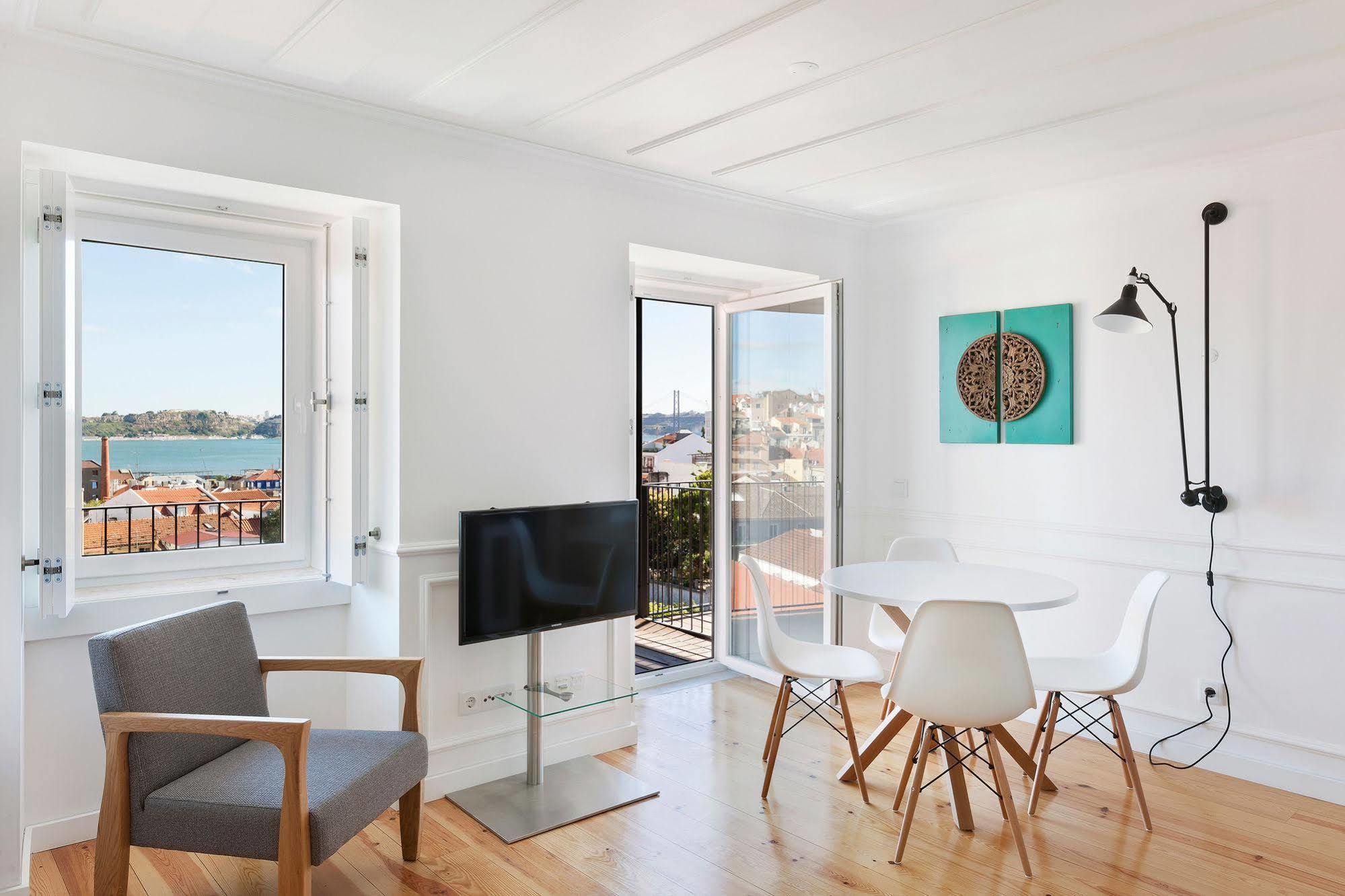 Hello Lisbon Sao Bento Boutique Apartments Екстер'єр фото